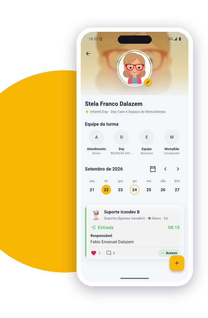 Tela do aplicativo com o perfil da criança, a equipe da turma, o calendário do mês e o registro de entrada